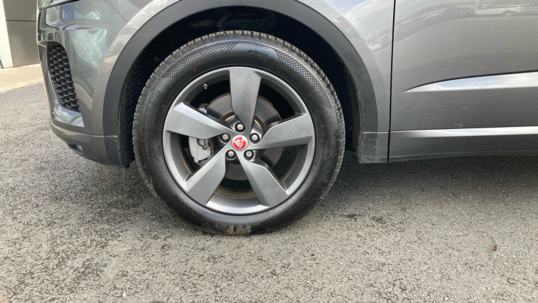 Jaguar E-Pace 2.0d Chequered Flag Edition 5dr Auto Diesel Estate